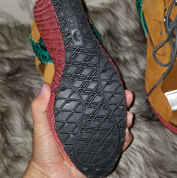 Multicolor suede sandals - Picture 2 of 3